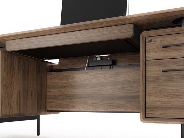 Linq Executive Desk